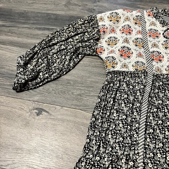 NWT Ivy Jane mixed material boho baby doll top.  Size Med - Picture 4 of 11